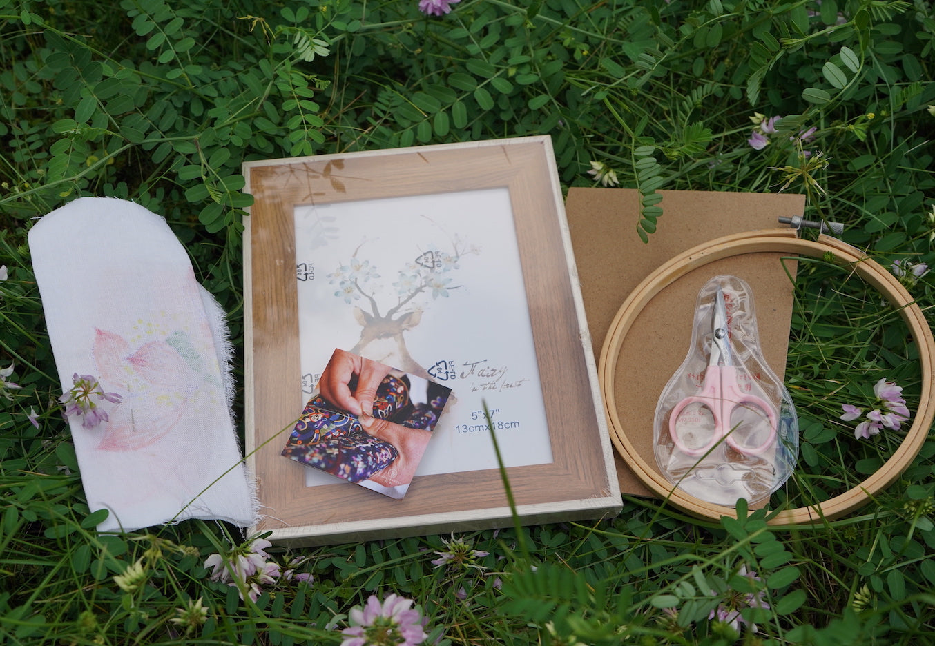 Shu Embroidery Lotus Kit