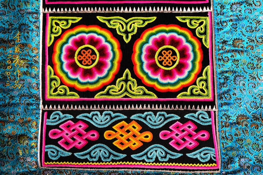 Tu embroidery