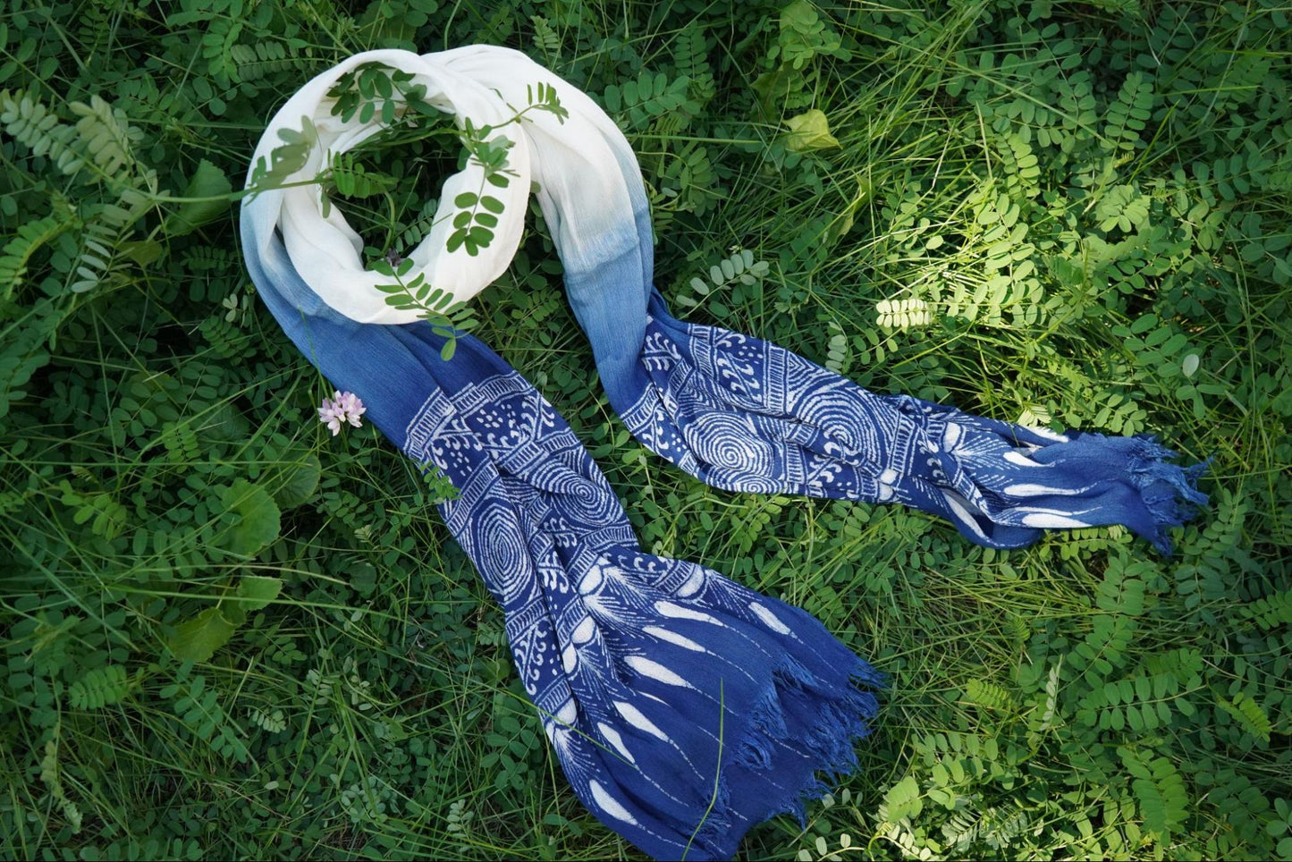 Lightweight Blue Scarf